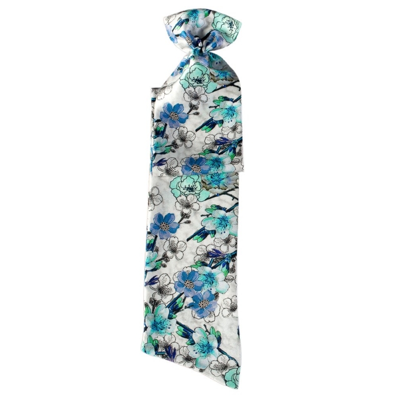 Blue Flowers Flounce Scarf