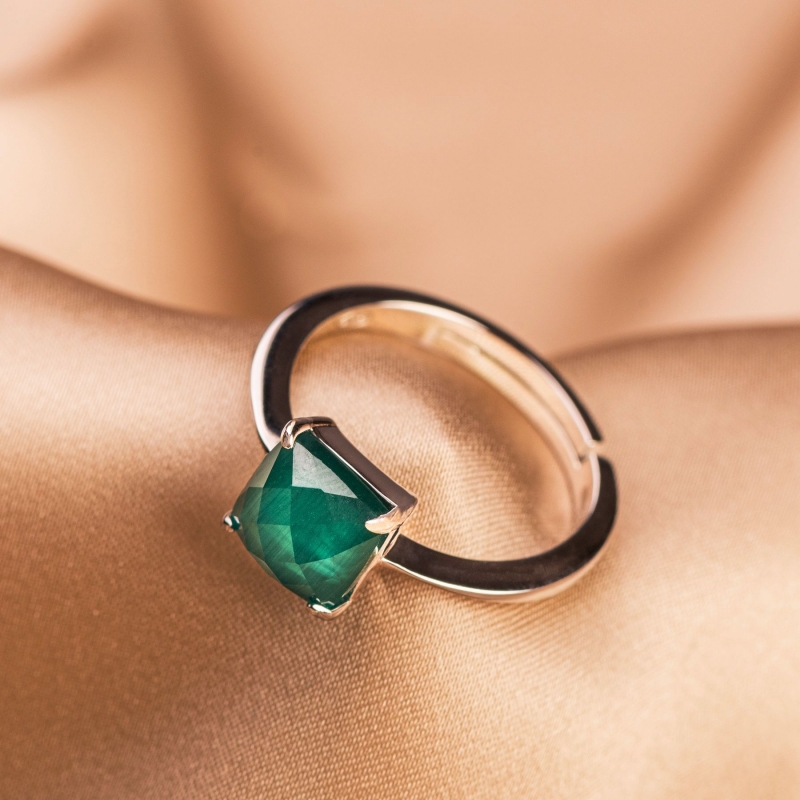 Sterling Silver Ring ajustable Scarlet Emerald Cat Eye