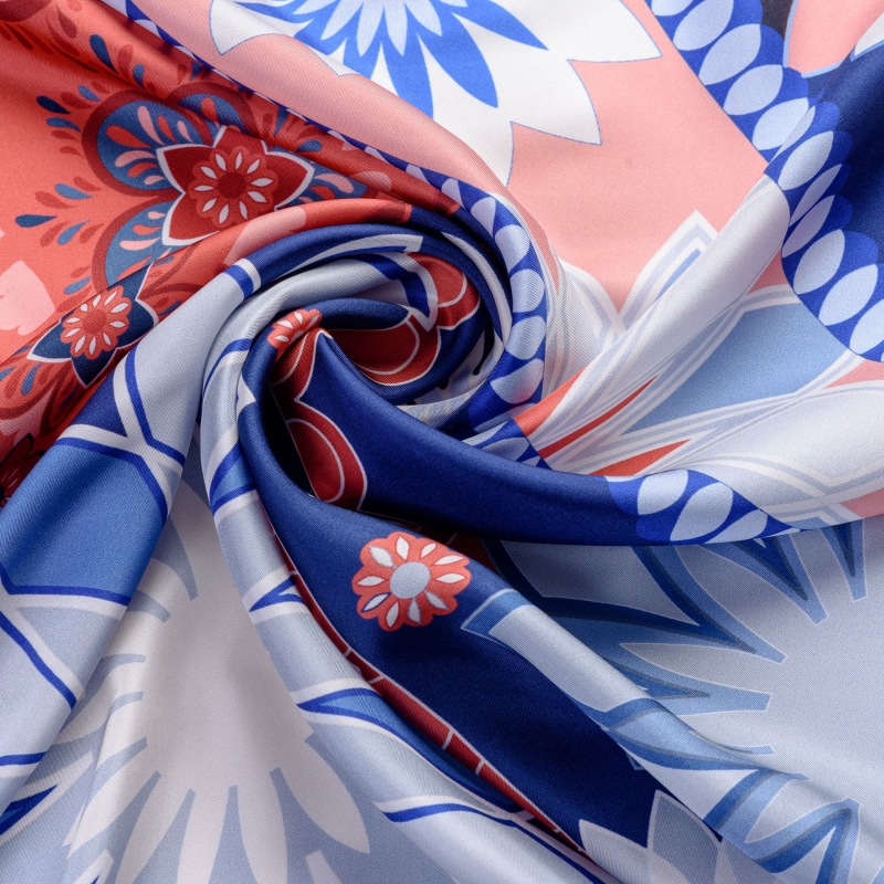 Silk scarf Cityscape navy