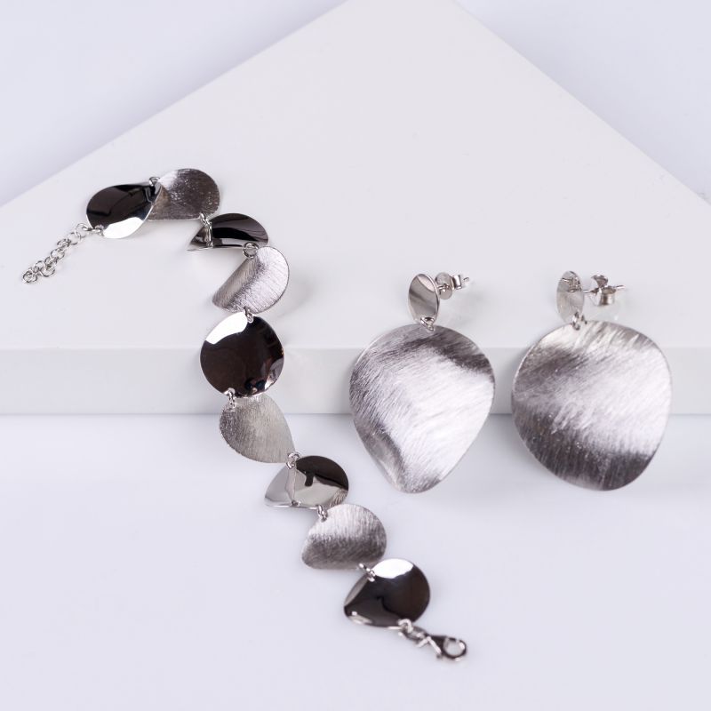 Gift Sterling 925 Silver Earrings nd Bracelet Street Fashion