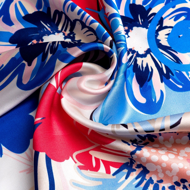 Silk scarf S Flower Kiss blue