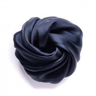 Navy silk Hair Rose