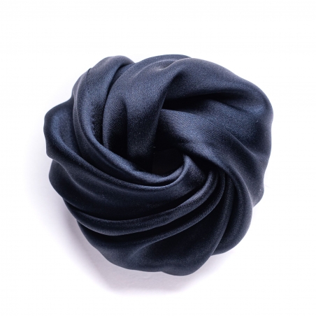 Navy silk Hair Rose