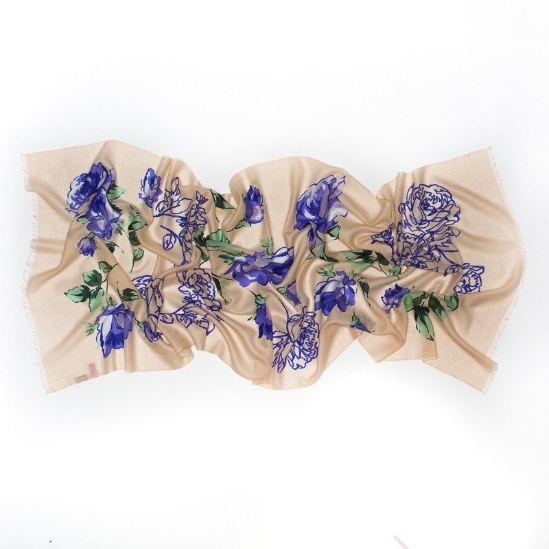 Wool Scarf Mila Schon bej blue roses