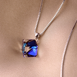 Colier argint Untold Love