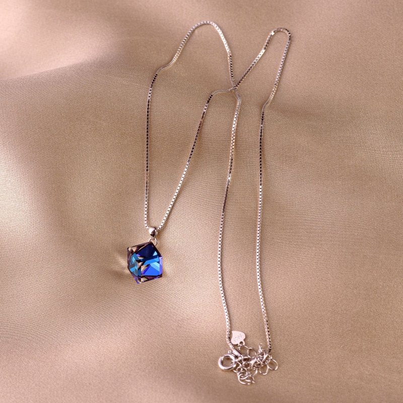 Colier argint Untold Love