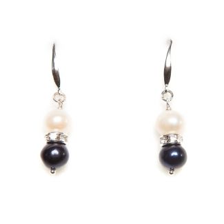 GIFT: Bracelet black and white pearls and silver earrings with black and white pearls