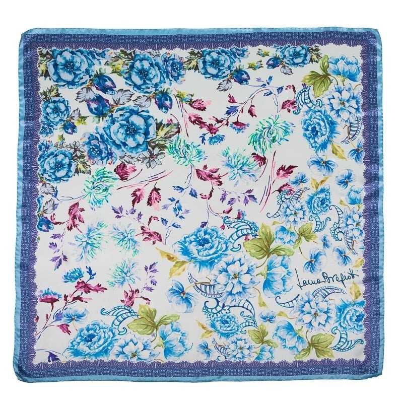 Esarfa matase naturala Laura Biagiotti delicate flowers blu