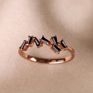 Sterling Silver Ring UnRuled Girl black zirconia