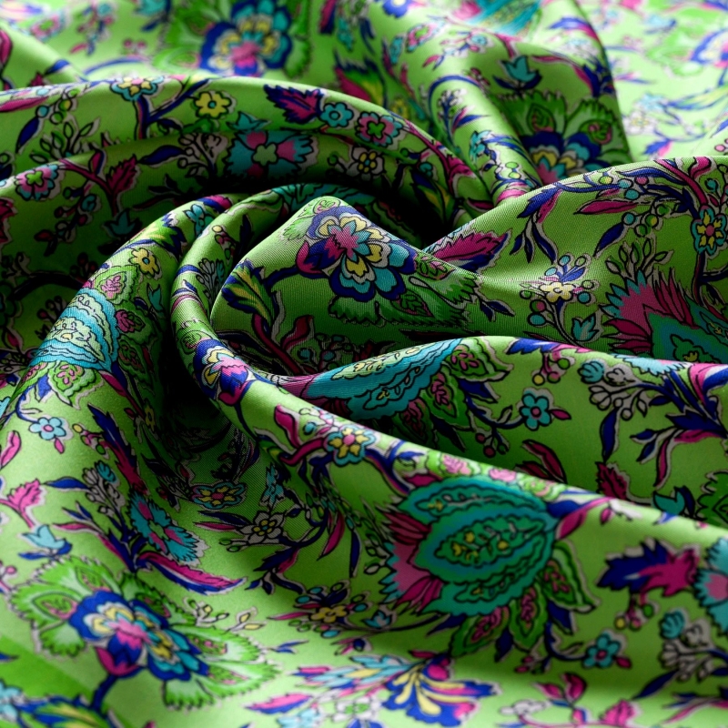 Silk scarf M twill Milagros Verde