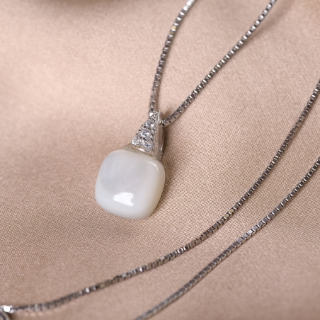 Sterling Silver Necklace Milky White Cat Eye