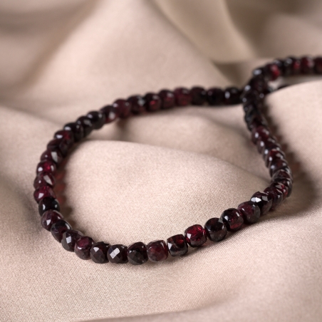 Choker argint Urban Minimal granat, lantisor culisant