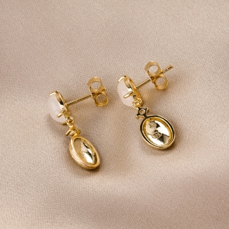 Sterling Silver Earrings Posh Milky Cat Eye gold