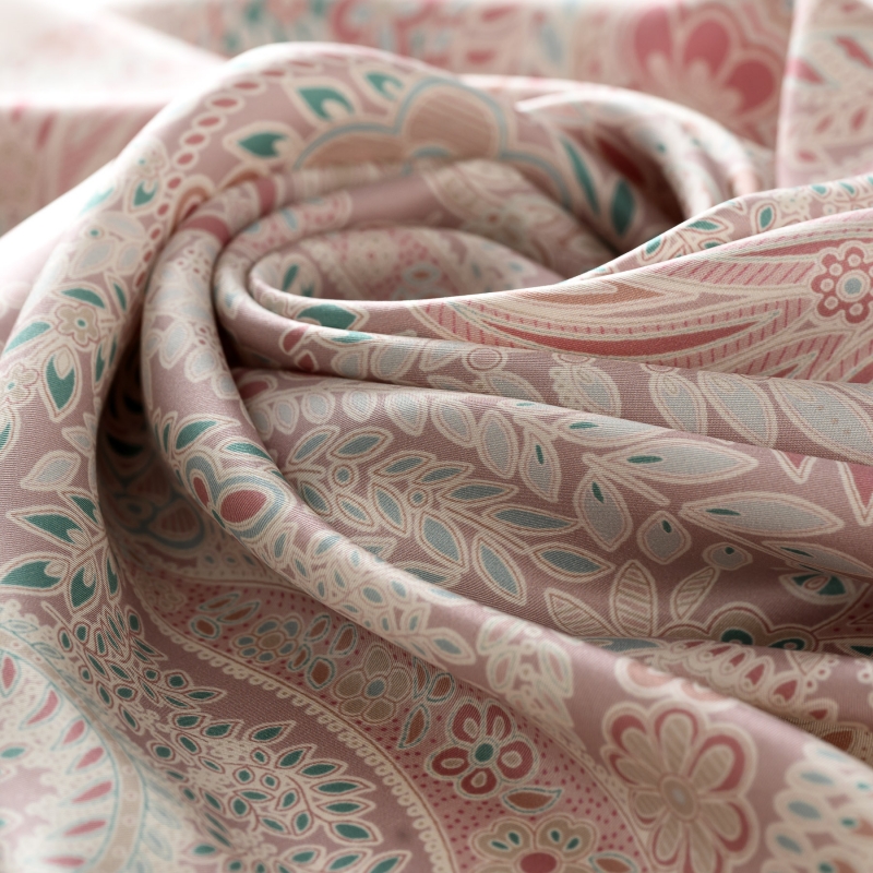 Silk Scarf twill Pearl Paisley Delicacy dusty pink