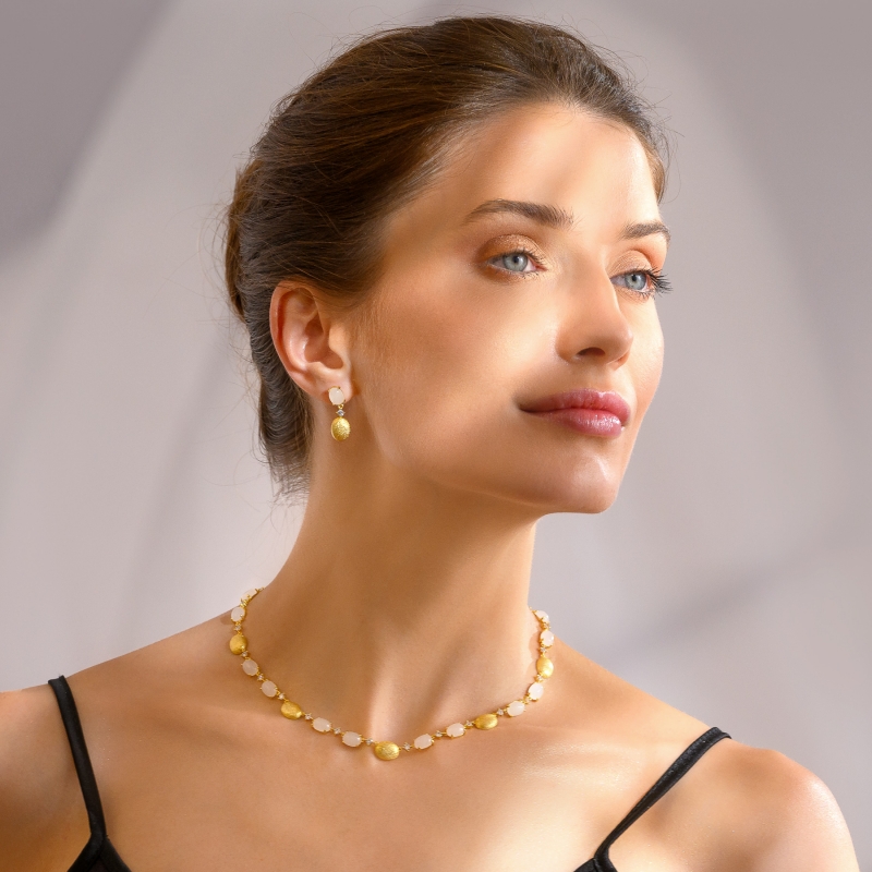 Sterling Silver Necklace Posh Milky Cat Eye gold