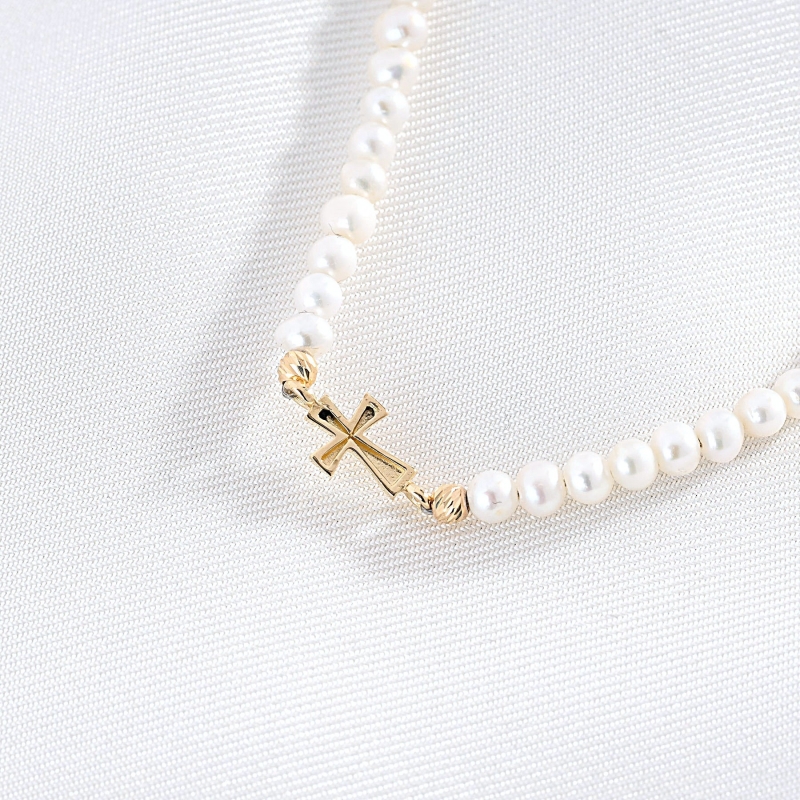 Bratara Cross Pearls, perle albe, cruce aur 14K