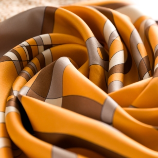 Esarfa matase twill Polo Legacy ochre