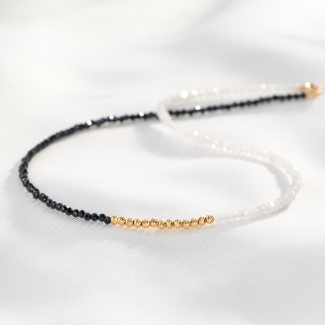 Colier Yin & Yang spinel si piatra lunii, 13 sfere de aur 14K