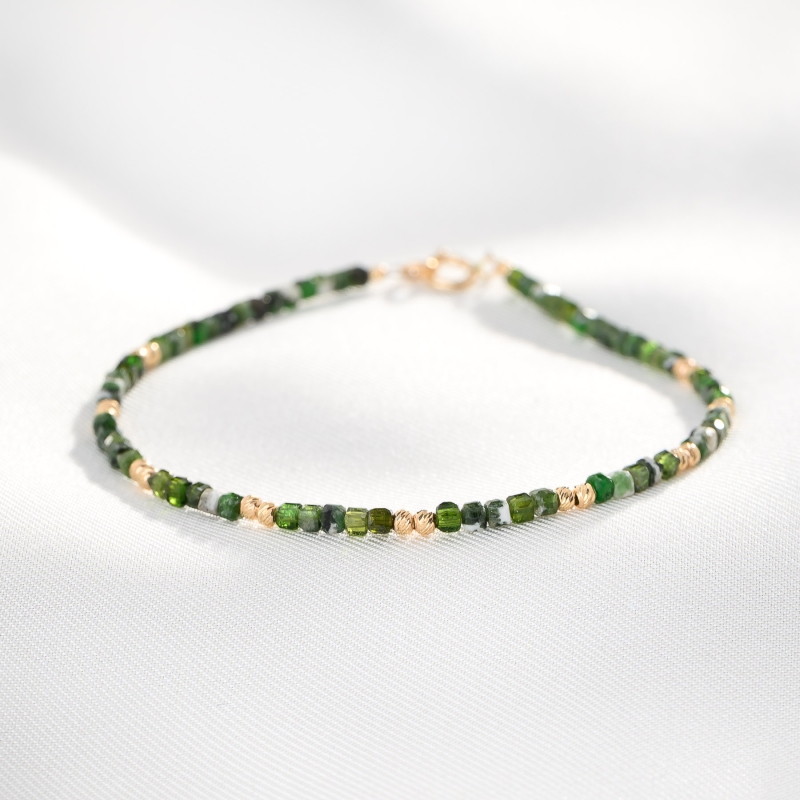 Bratara Trésor Fine Green diopsid cuburi, sfere aur 14K