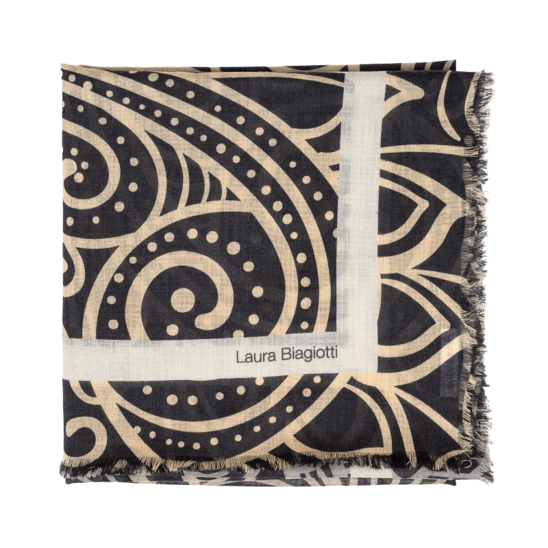 100% Wool Shawl Fashion Games black