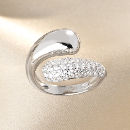 Silver Ring Urban Connection