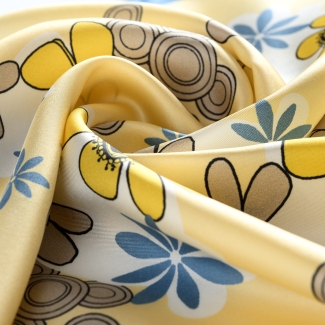 Esarfa matase S twill Smile for Me yellow