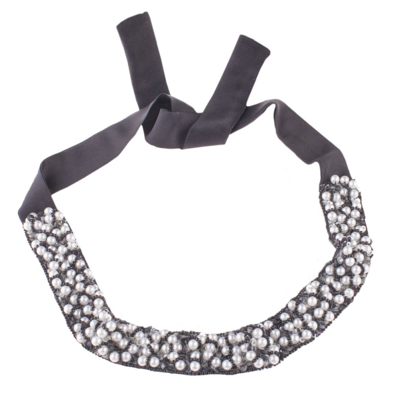 Accesoriu de păr aplicaţie perle