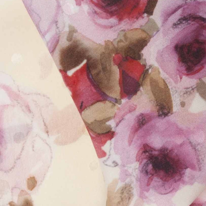 Eşarfă trandafiri pe fond crem