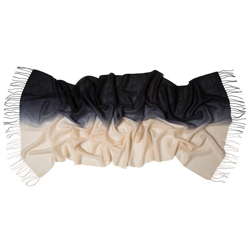 Esarfa lana si casmir black cream si bratara perle de cultura si hematit