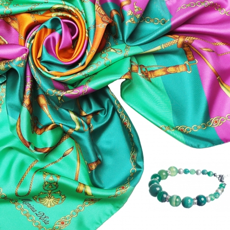 Cadou: Esarfa matase Lovely Touch Emerald si bratara agat pastel dantela verde