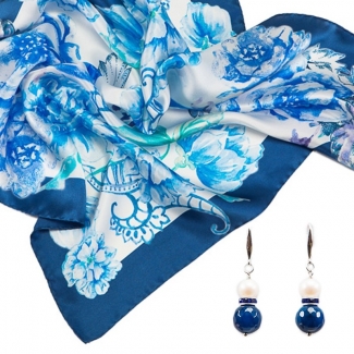 GIFT: Laura Biagiotti purple flowers scarf and bracelet amethyst, rose quartz, crystal ice