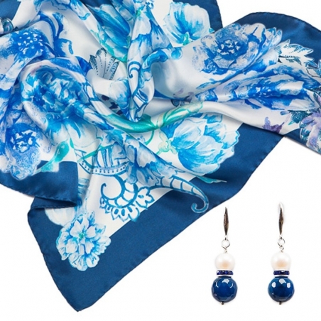 GIFT: Laura Biagiotti purple flowers scarf and bracelet amethyst, rose quartz, crystal ice