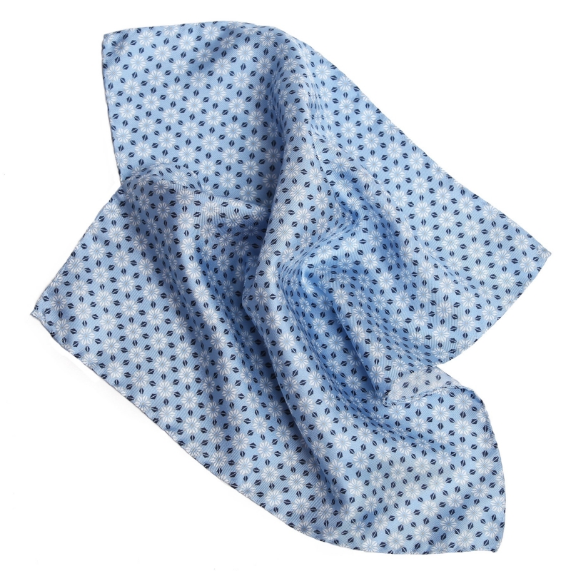 L. Biagiotti White and Blue Pattern