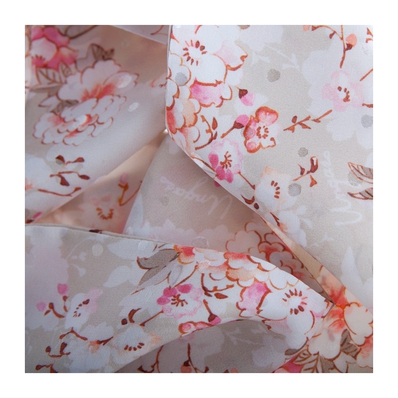 Eşarfa Ungaro bej cu flori