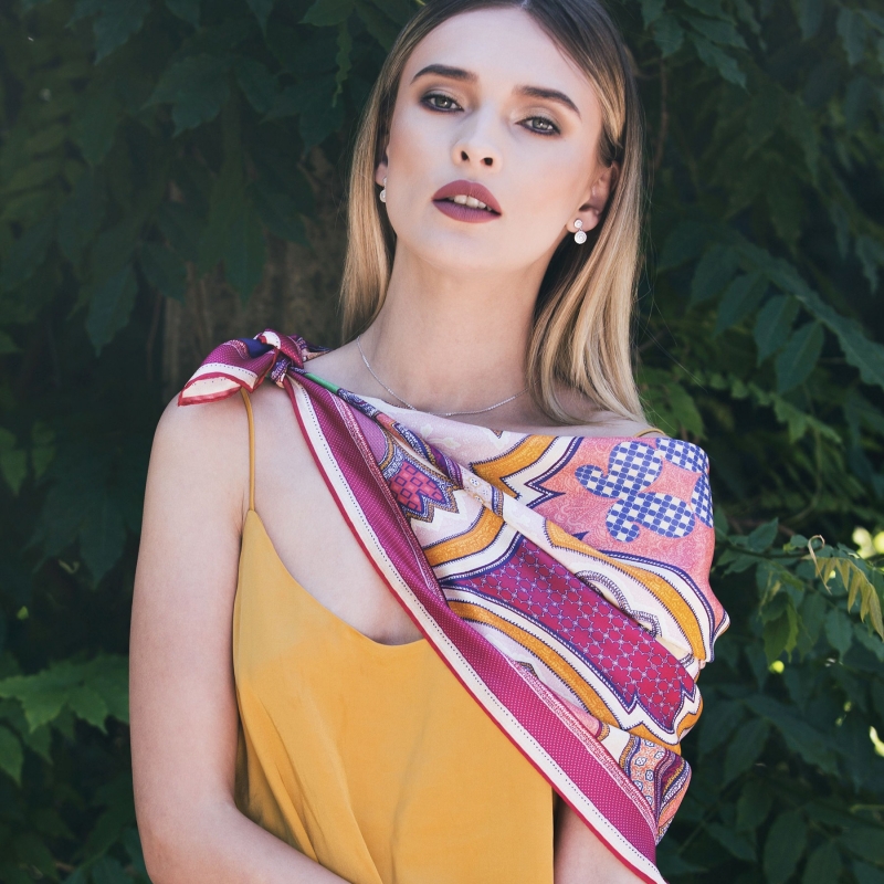 Gift: Imperial dream fucsia Silk scarf and Good Vibes silver earrings