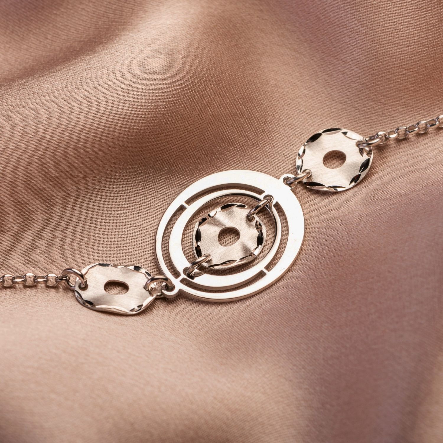 Deianeiras jewellery: Petits volants-mini jabou catifea 