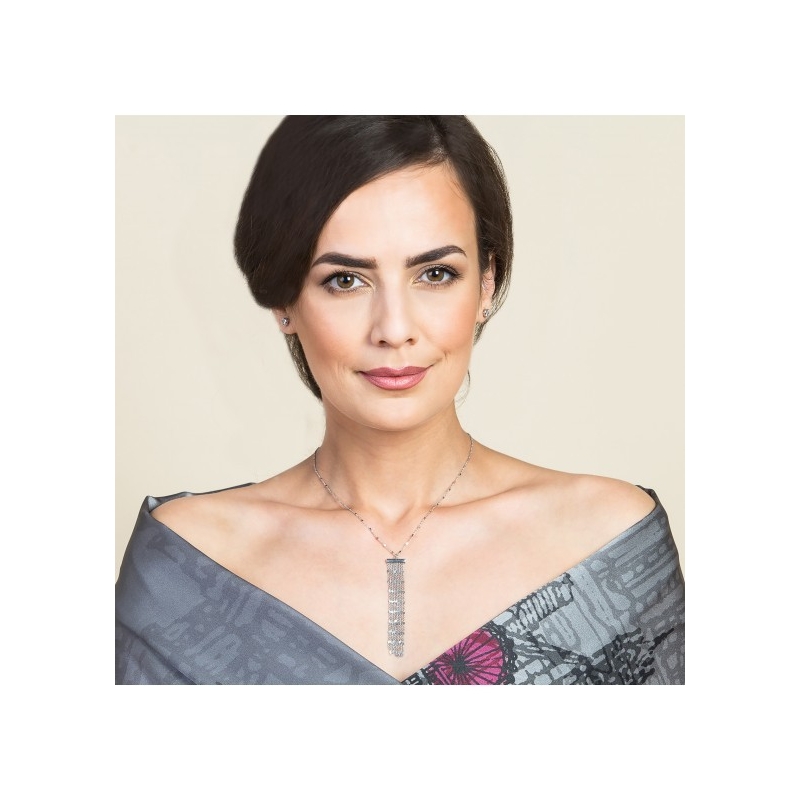 Gift: Silk shawl London Touch Grey and Silver necklace Sparkling Rain