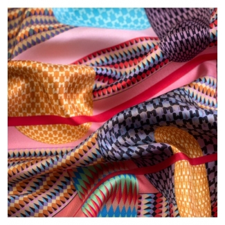 Gift: RR 70 Multiplanet rose silk scarf and silver scarf ring