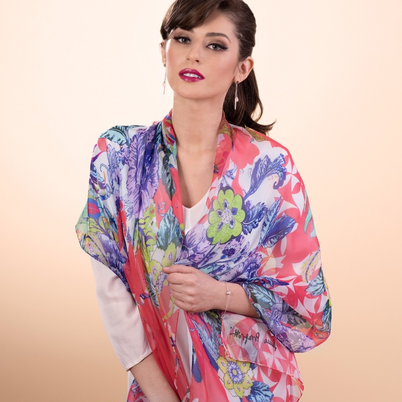 Sal matase Exotique flowers corai