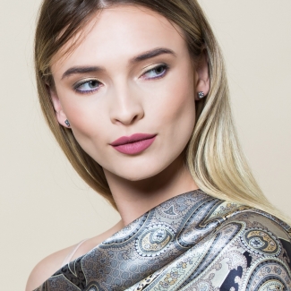 Gift: Inside beauty paisley beige silk scarf and Morning Light Agate silver earrings