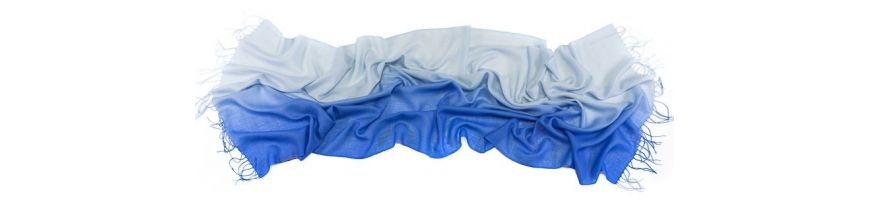 Descopera colectia de saluri din lana si cashmir in tonuri de primavara